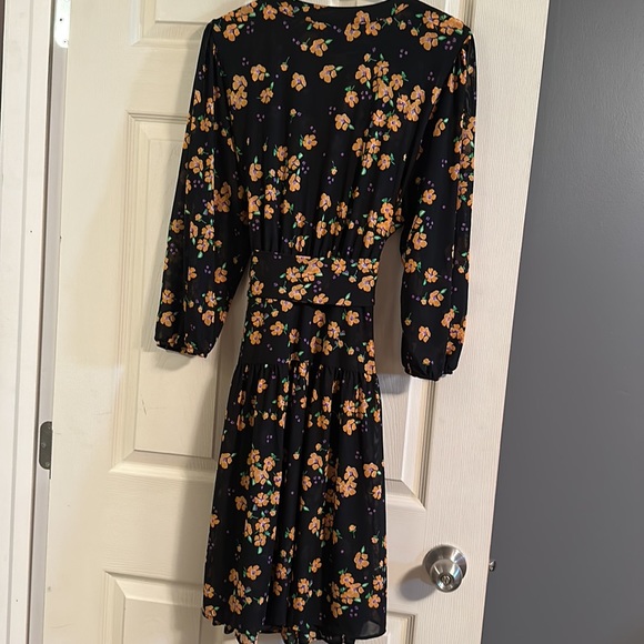 Cabi Wrap Dress - Picture 4 of 6